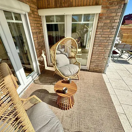 Apartment Kuestenliebe Direkt Am Mit Eingez Garten Schonberger Strand