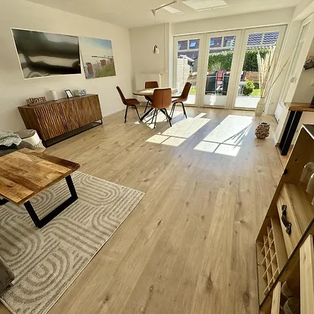 Kuestenliebe Direkt Am Mit Eingez Garten アパート *